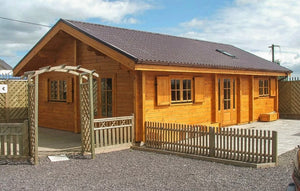 Spacious and Cozy: 2 Bed Lodge Cabins