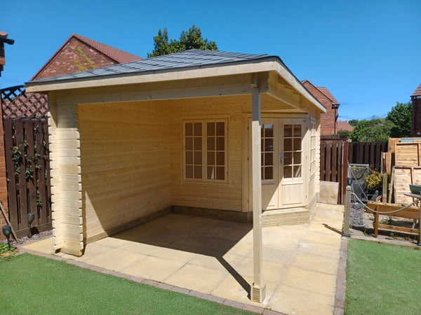 CATANIA 5.8x3.0m Log Cabin